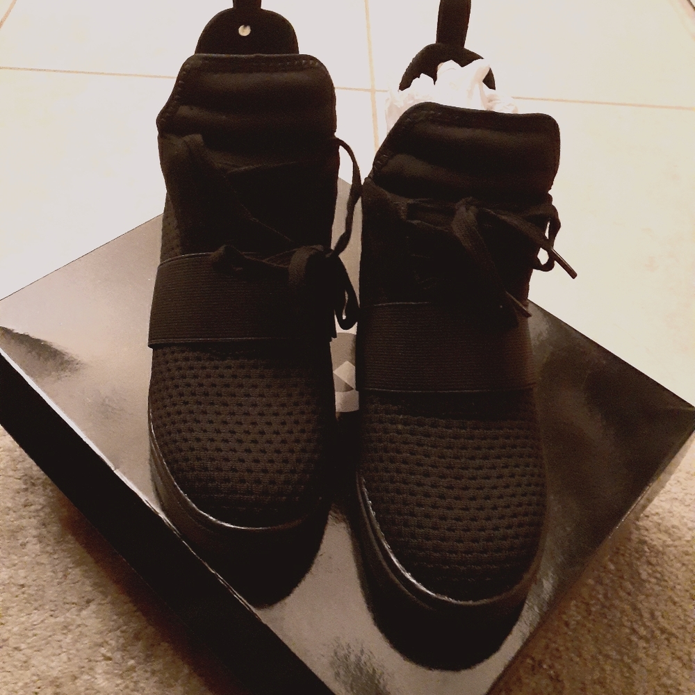 G by GUESS heeled sneakers